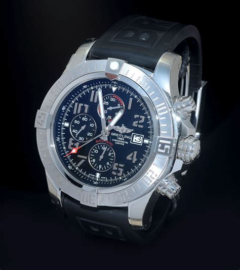 breitling a1337111 bc28|Super Avenger Ii .